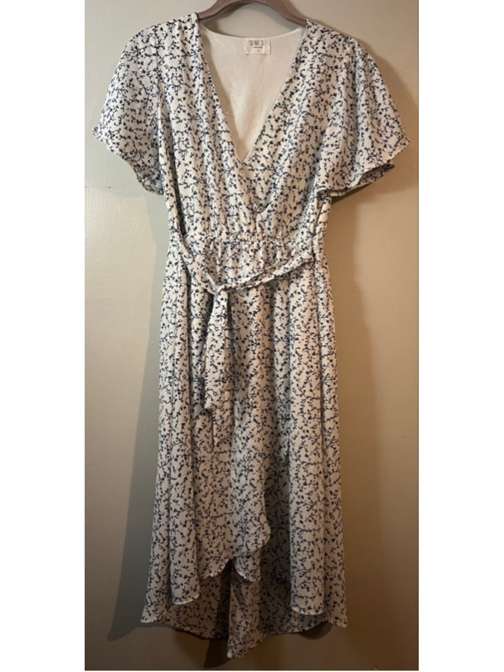 Women's Sienna Sky White Blue Floral High Low Dress S